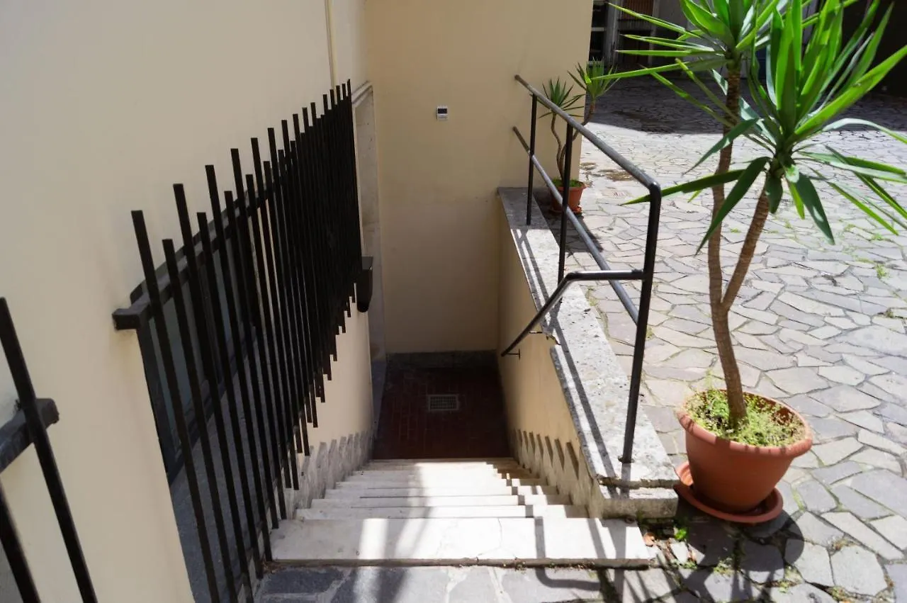 The Hideaway City House Milano Italia