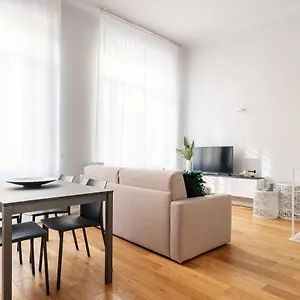 https://easyhomes-botta.it-lombardy.com